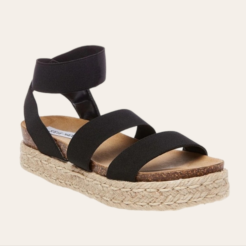 NEW Steve Madde - Kimmie Black Sandals